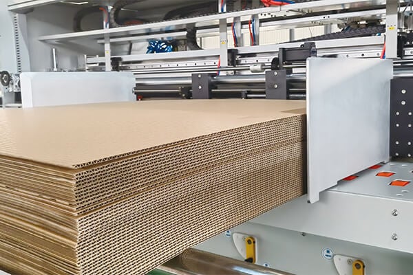 cardboard-feeding